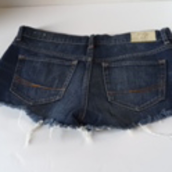 TNA Jean Shorts - Picture 3 of 4